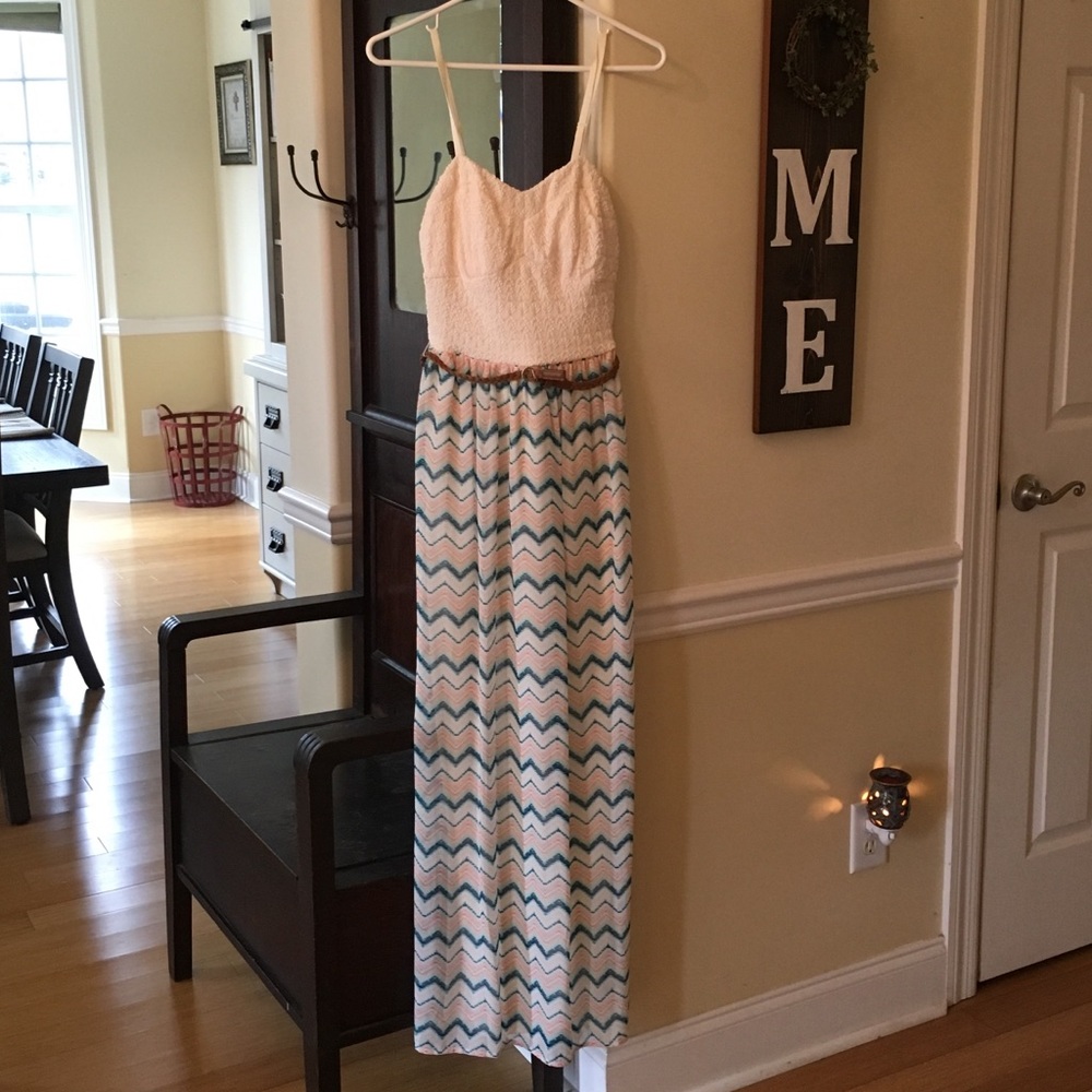 Lily Rose belted dress